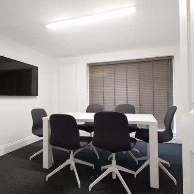 105 Ashby Road, Leicestershire Image 2