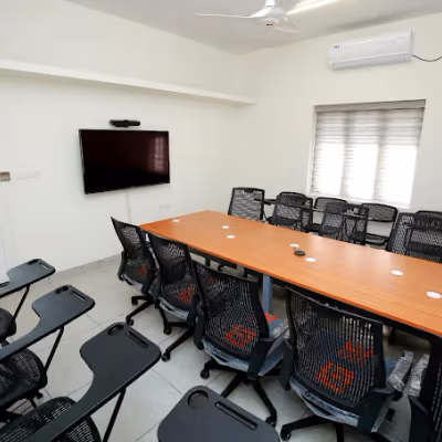 Srm Road Near Nirmala Sisu Bhavan Ayyappankavu, Ernakulam Image 1