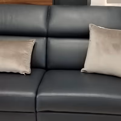 12V Ulica Zmajeva, Belgrade Image 4