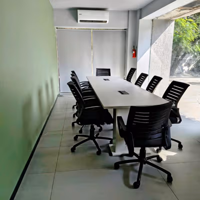 Shyamal Crossroad 132 Feet Ring Rd, Ahmedabad Image 2