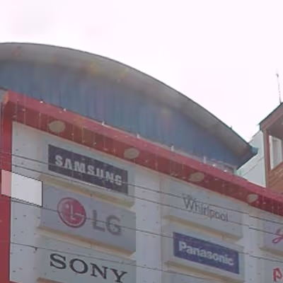 Salai Road Thillai Nagar, Tiruchirappalli Image 4