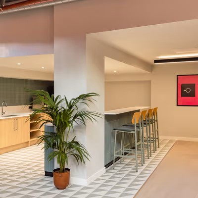 Mentmore Terrace, London Image 5