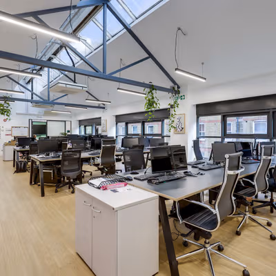 5 Cranwood Street, Old Street Image 1