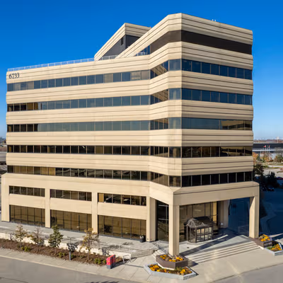 6733 Mississauga Road, Mississauga Image 5