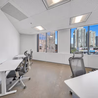 225 East Beaver Creek Road, Richmond Hill Image 1