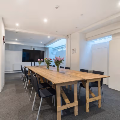 37 Hackney Road, Greater London Image 7