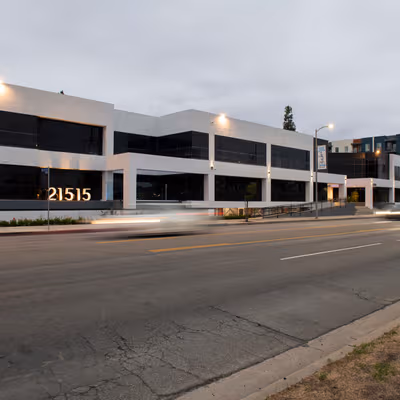 21515 Vanowen Street, Los Angeles Image 4