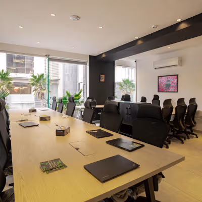 Main Shahra-e-faisal Pechs Block 6, Karachi Image 2