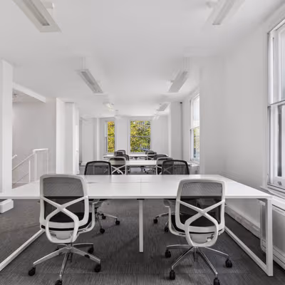 7 Lyric Square, London Image 1