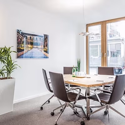 Maximilianstrasse 2, Munich Image 2