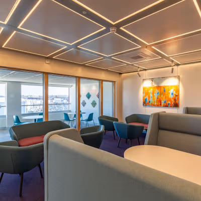 Theobald Street, Borehamwood Image 4