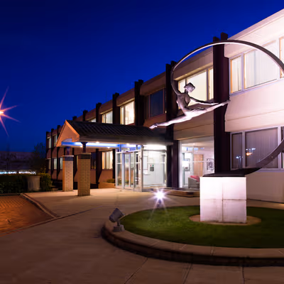 Theobald Street, Borehamwood Image 7