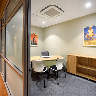 36 Abbott Street, Cairns Image 3