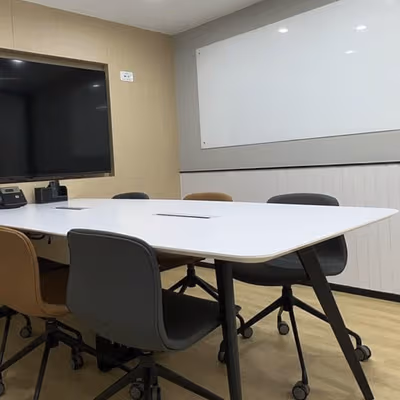 59-65 Queen's Road Central, Central Image 3