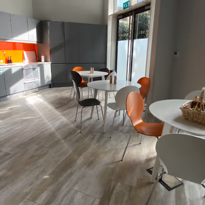 Juniper Drive, London Image 2