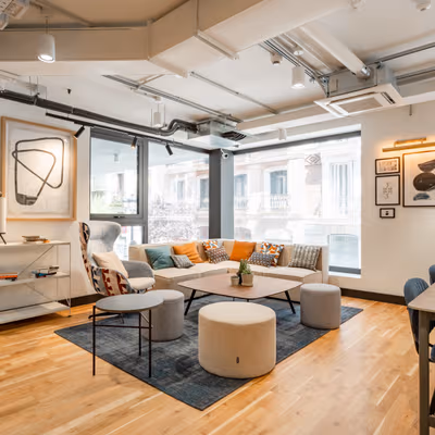 12 Calle De Prim, Madrid Image 3