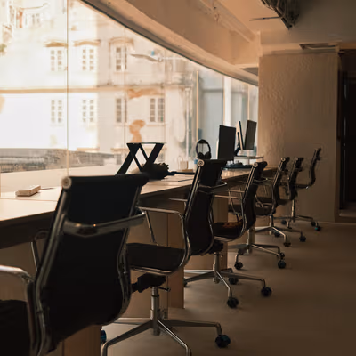 49 Hollywood Road, Central Image 4