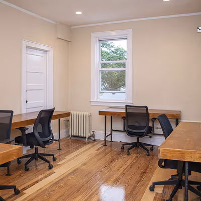 251 Post Avenue Westbury, New York Image 10