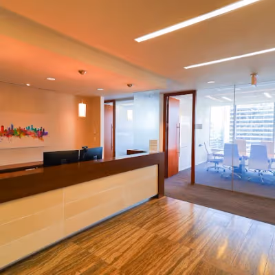 885 W Georgia St, Vancouver Image 1