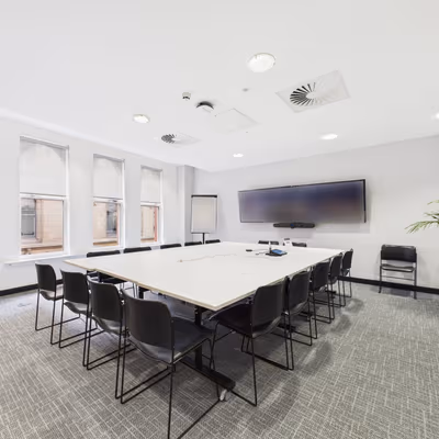 76 King Street, Greater Manchester Image 8