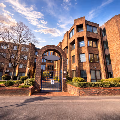 27-43 Eastern Road, Greater London Image 4