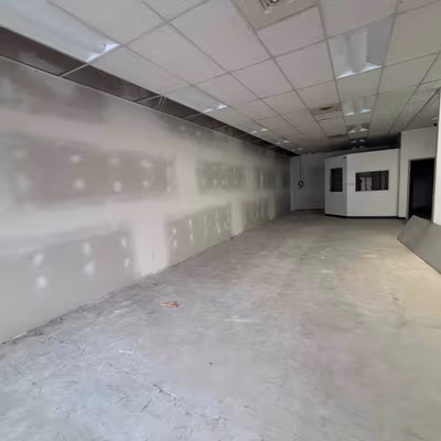 3042 Skaha Lake Road, Penticton Image 1