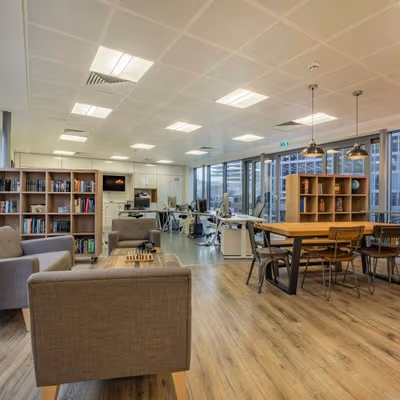 5 Saint Helen's Place, Greater London Image 2