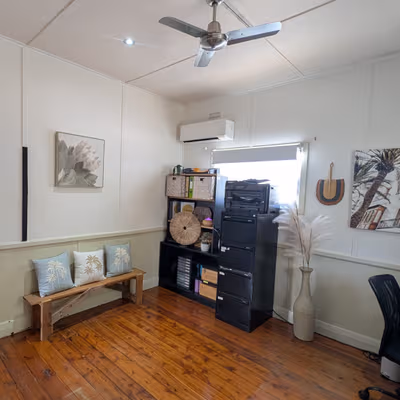 30 Ernest Street, Belmont Image 1