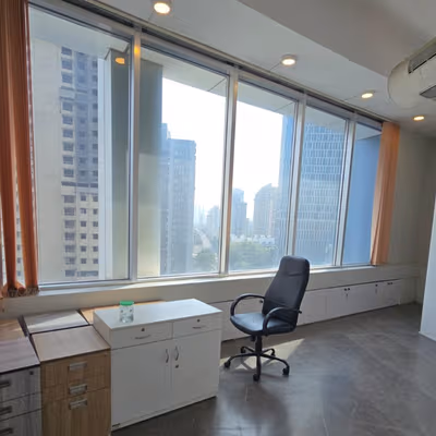 Dadar West Parel, Mumbai Image 6
