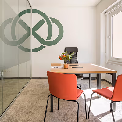 87 Calle De Ulises, Madrid Image 2