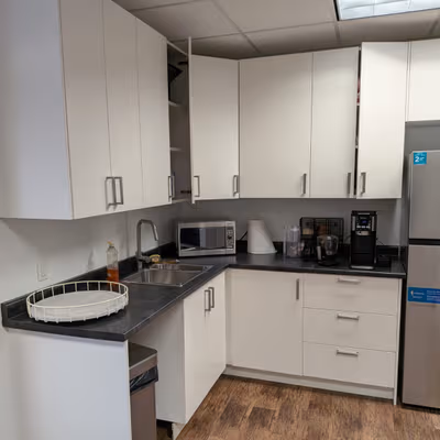 James Street, Hamilton Image 12