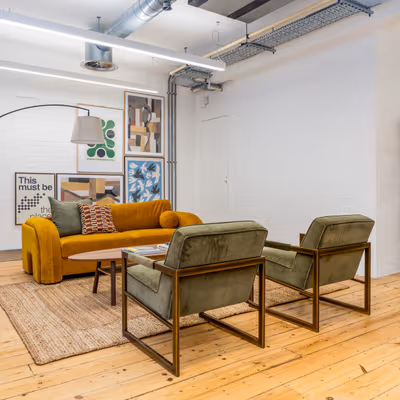 4 Nile Street, London Image 1