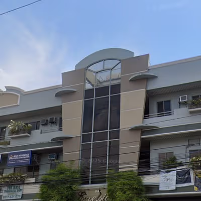 Excelsior Building Macarthur Hway Claro M Recto, Angeles Image 4