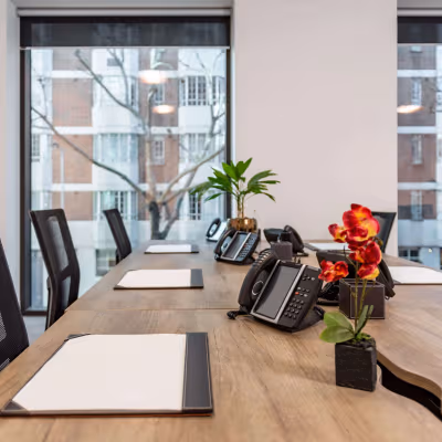 50 Sloane Ave, London Image 1