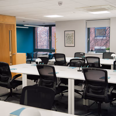 32 Park Cross Street, West Yorkshire Image 5