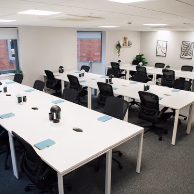 32 Park Cross Street, West Yorkshire Image 6