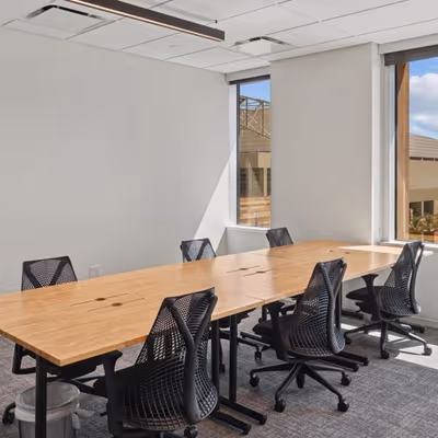 4 Waterway Square Place, The Woodlands Image 2