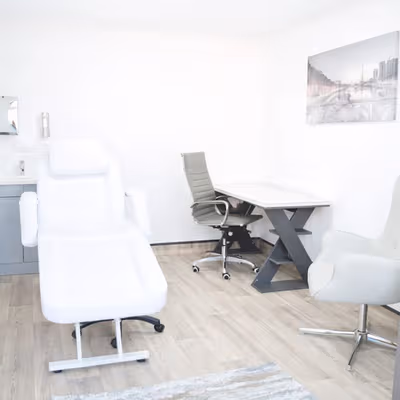 58 Billet Lane, Greater London Image 1