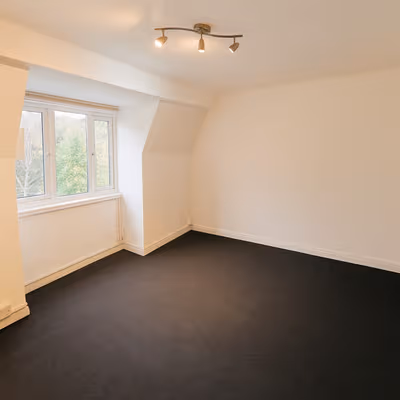 31 Berkeley Square, Clifton Image 2