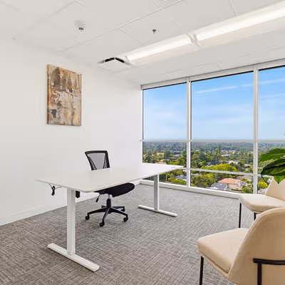 16133 Ventura Blvd, Encino Image 2