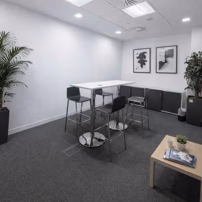 11 Westferry Circus, Canary Wharf Estate Image 2