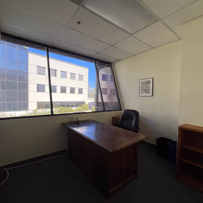 5703 Oberlin Drive, San Diego Image 6