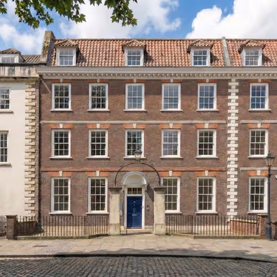 43 Queen Square, Bristol Image 5