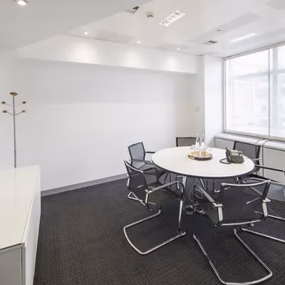 33 Cavendish Square, London Image 4