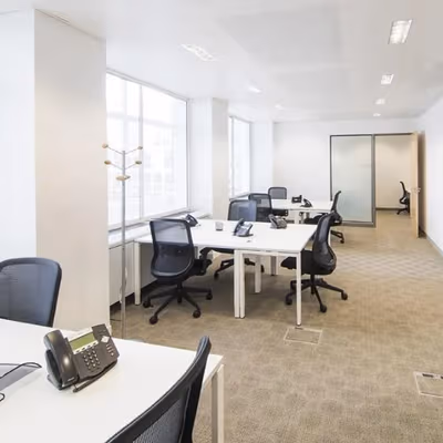 33 Cavendish Square, London Image 1