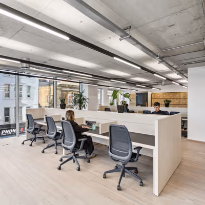 20 Fulham Broadway, Greater London Image 1