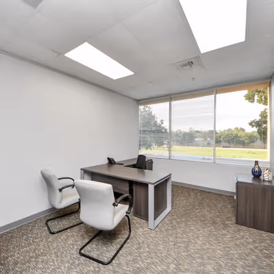 8554 Katy Freeway, Houston Image 1