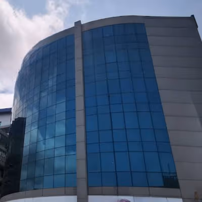 Serena Mallbp 60, Libreville Image 6