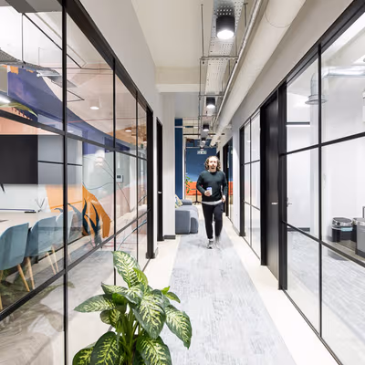 18 Crucifix Lane, London Image 3