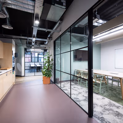 18 Crucifix Lane, London Image 6